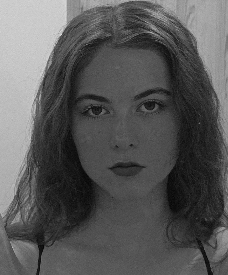 XXX Porn Photo of Nude CarolannMirjah 8