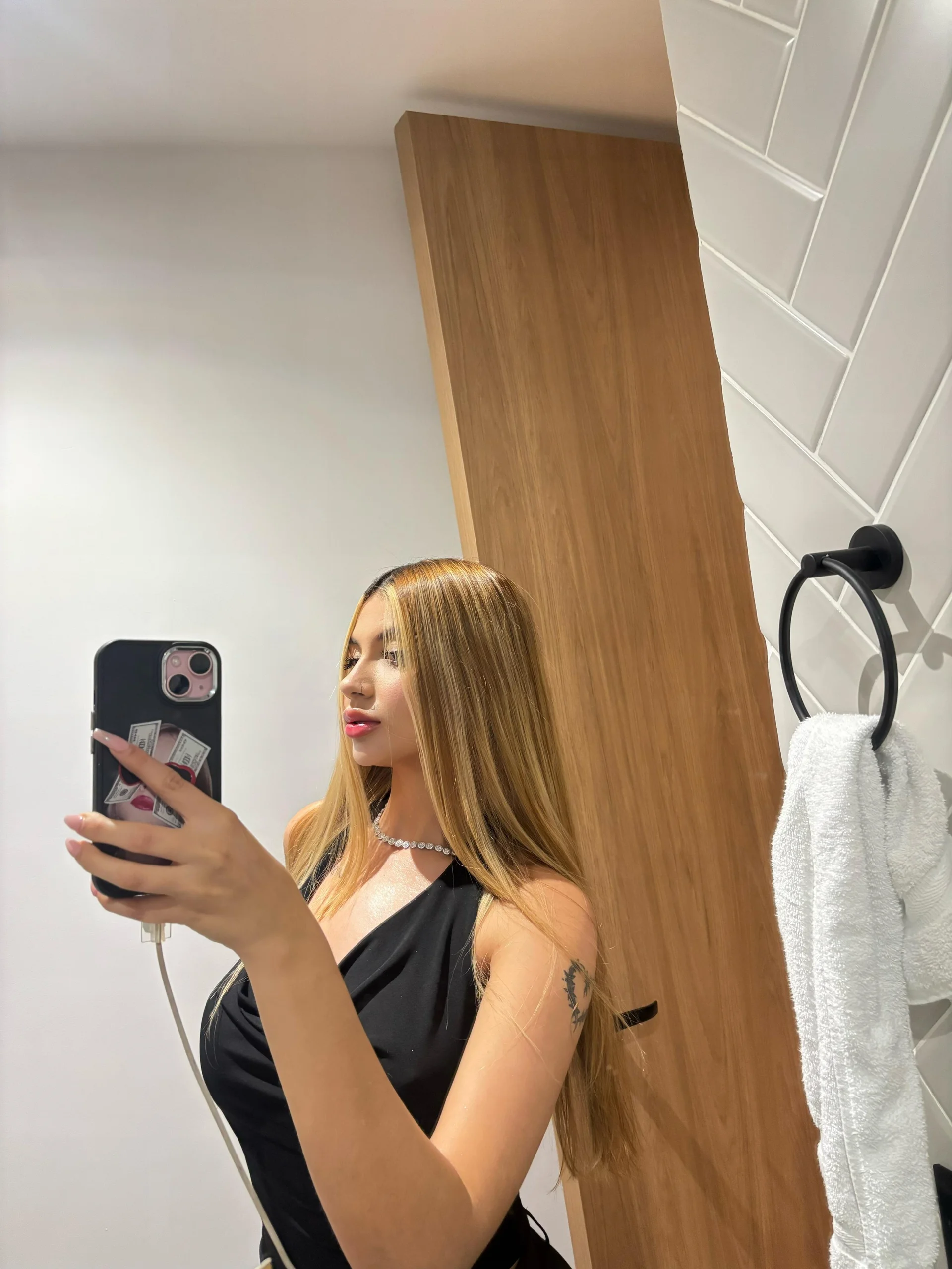 XXX Porn Photo of Nude NiaHolland 62