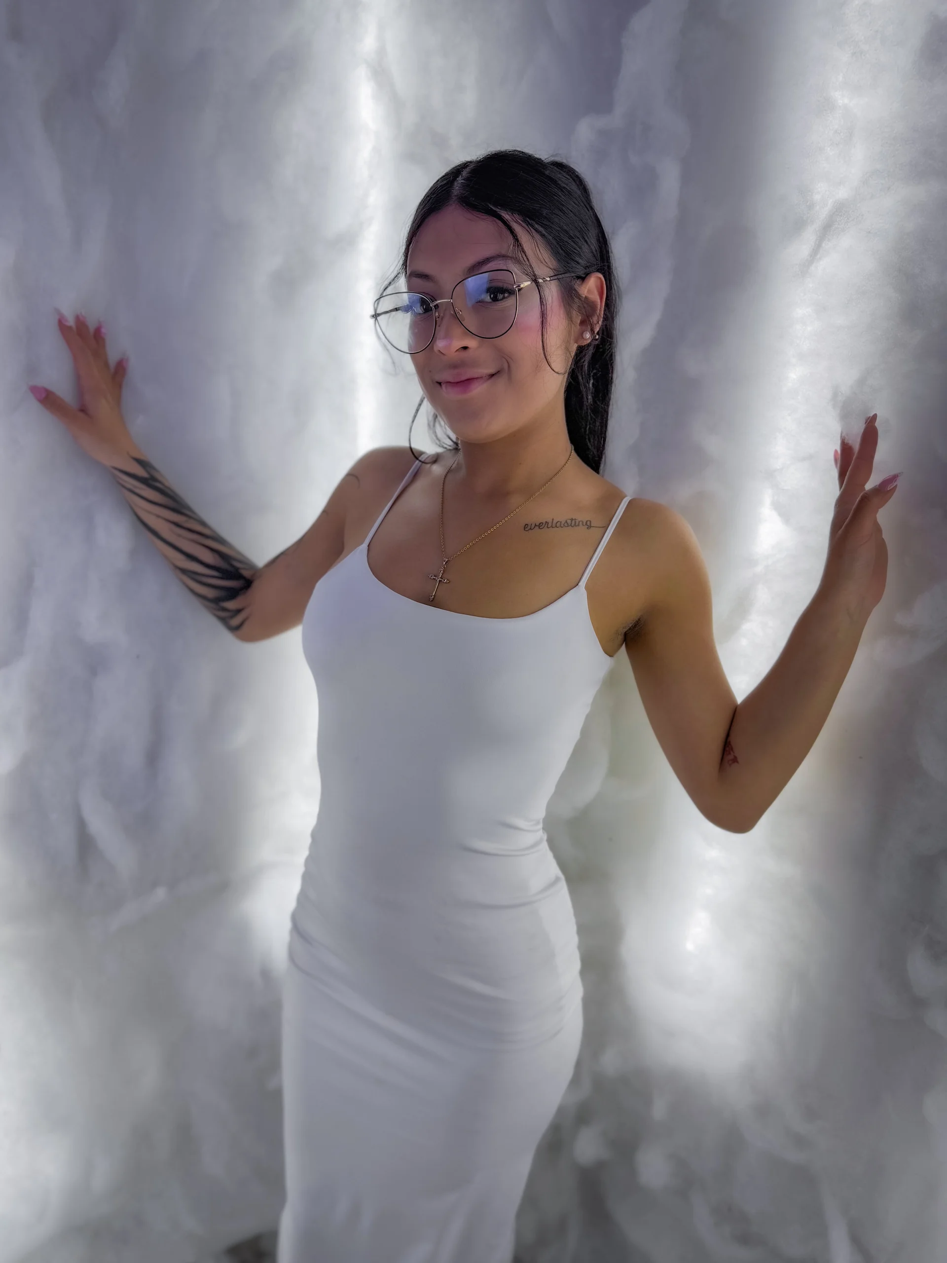 XXX Porn Photo of Nude vaness_weet 45