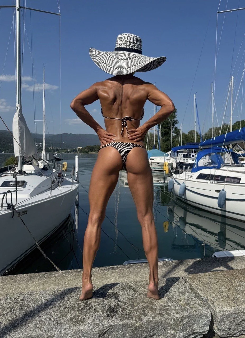XXX Porn Photo of Nude GymQueenCarmen 5