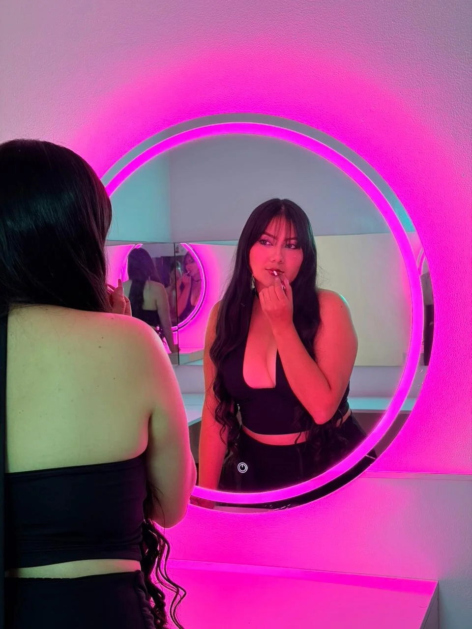 XXX Porn Photo of Nude Mia_nyxie 1