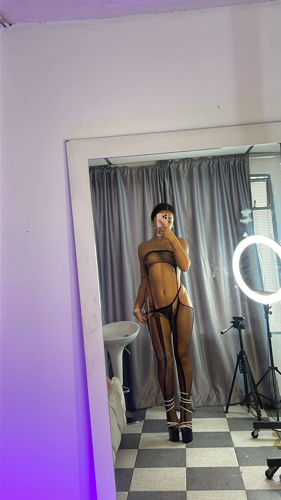 XXX Porn Photo of Nude alessiaferry 63