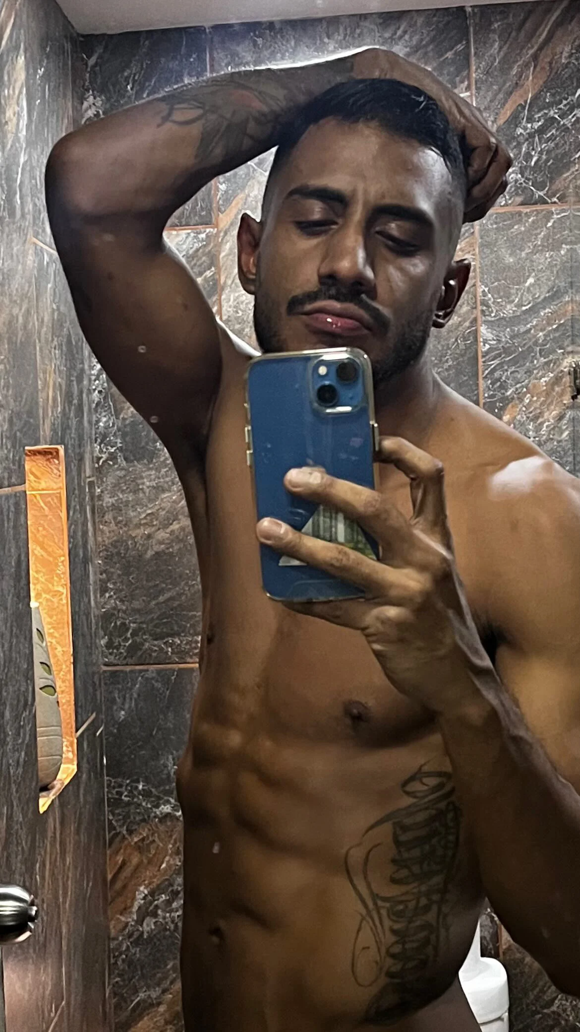 XXX Porn Photo of Nude tom_colinn 9