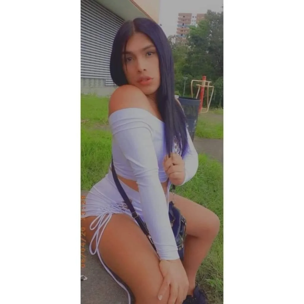 XXX Porn Photo of Nude briitany_hot 4
