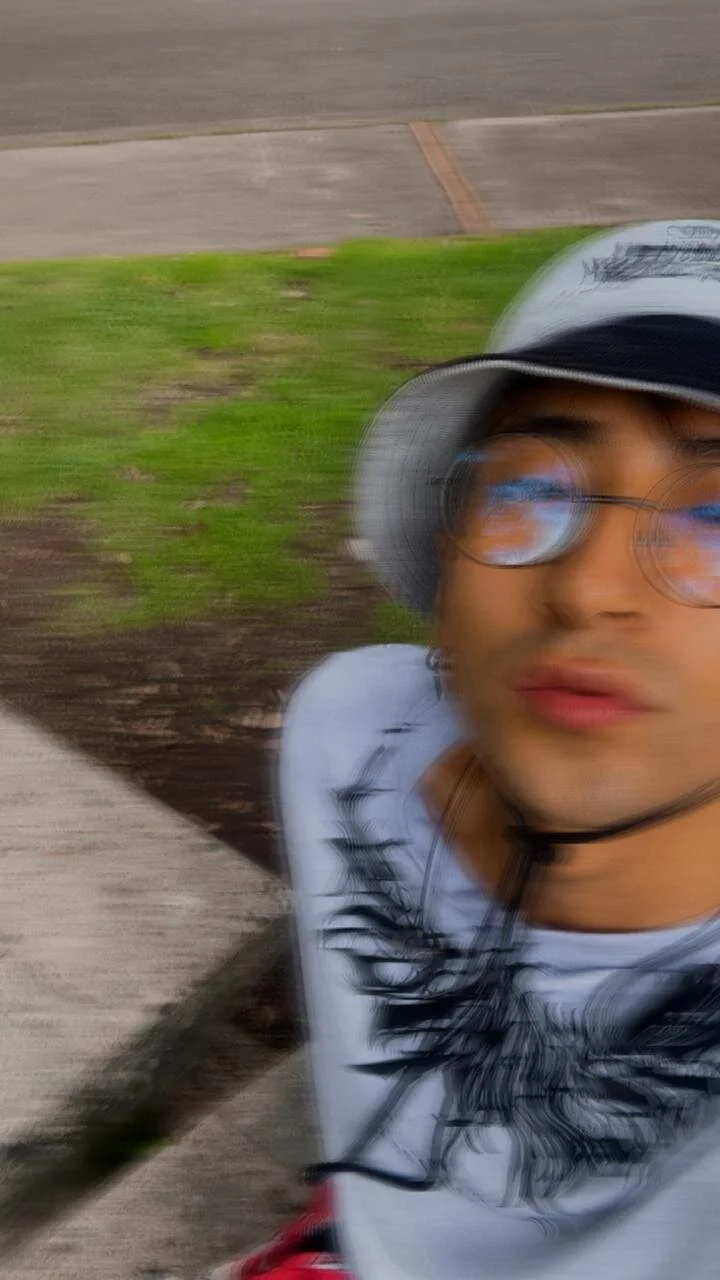 Eclipse_TeenBoy66