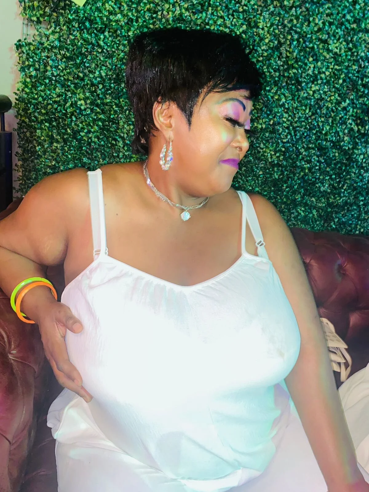 XXX Porn Photo of Nude GAIGANTICBOOBS 1