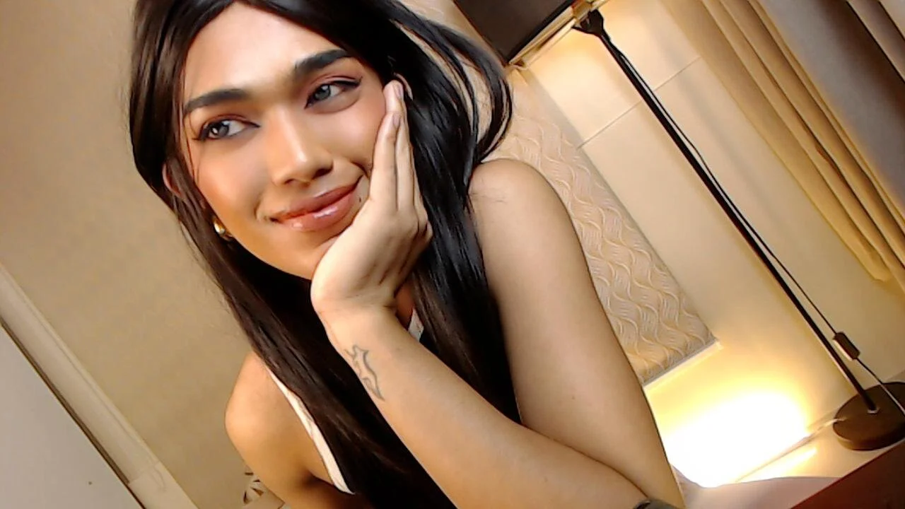 XXX Porn Photo of Nude Anora_Hills 2