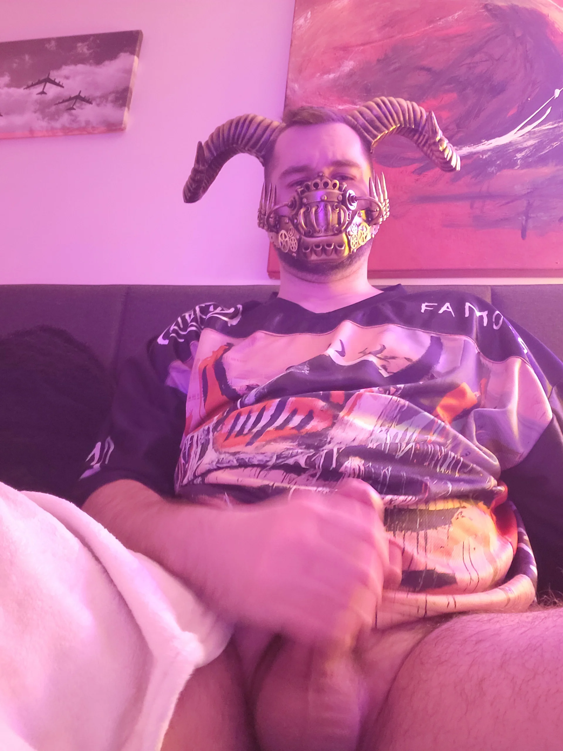 XXX Porn Photo of Nude ApexPuppy 28