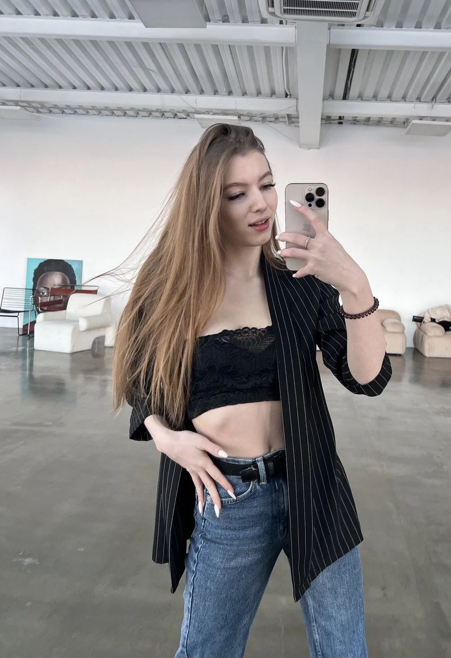 XXX Porn Photo of Nude Drive-Crazy- 4
