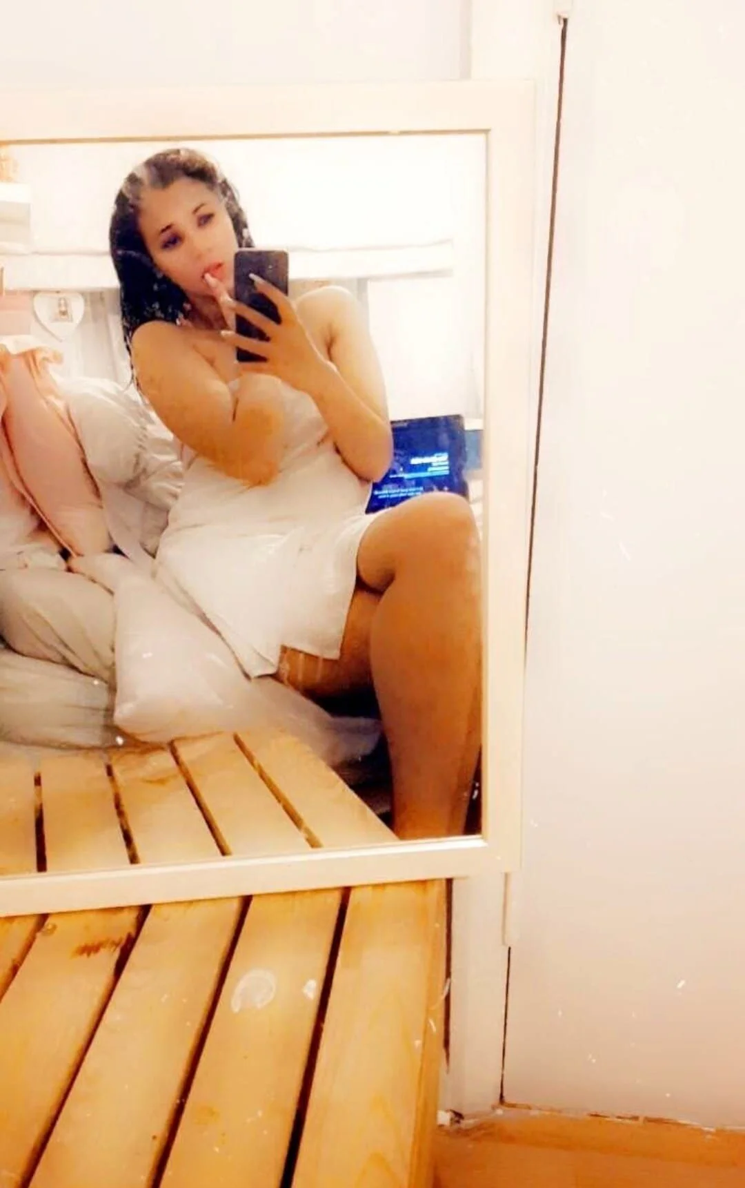 XXX Porn Photo of Nude RavenNoirr 5