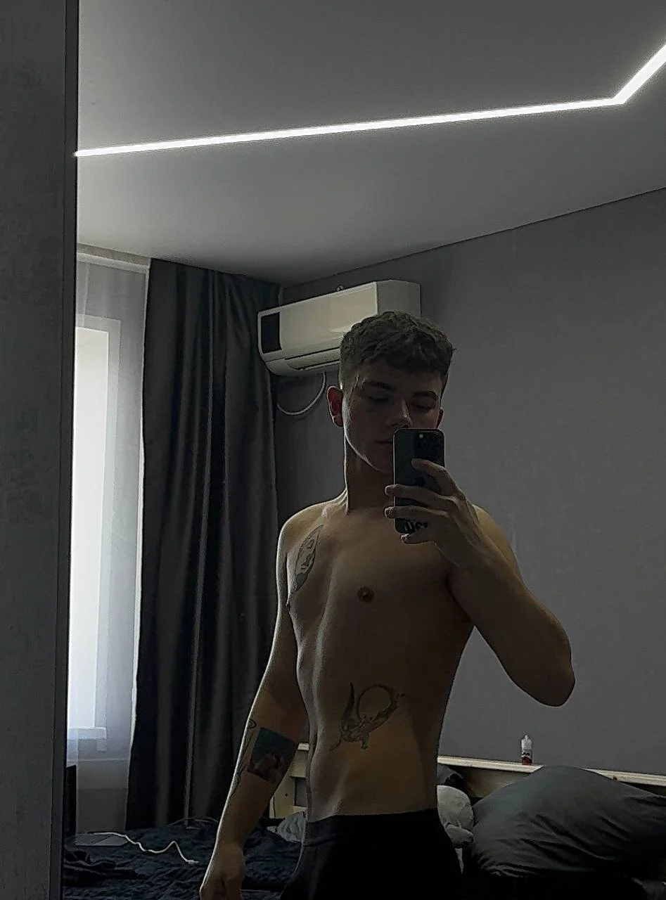 XXX Porn Photo of Nude MaxWoolf 6