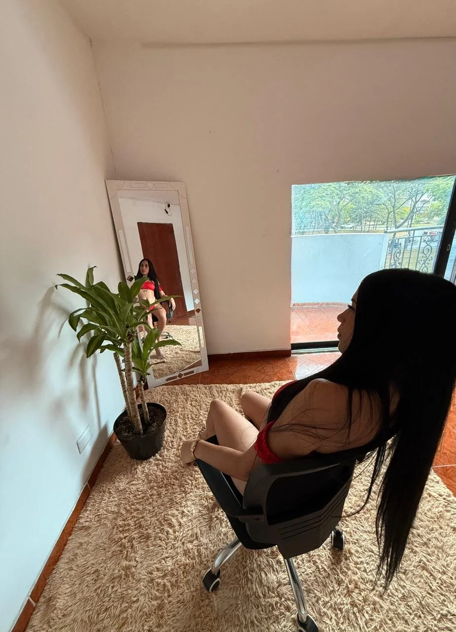 XXX Porn Photo of Nude isa_rousse25 33