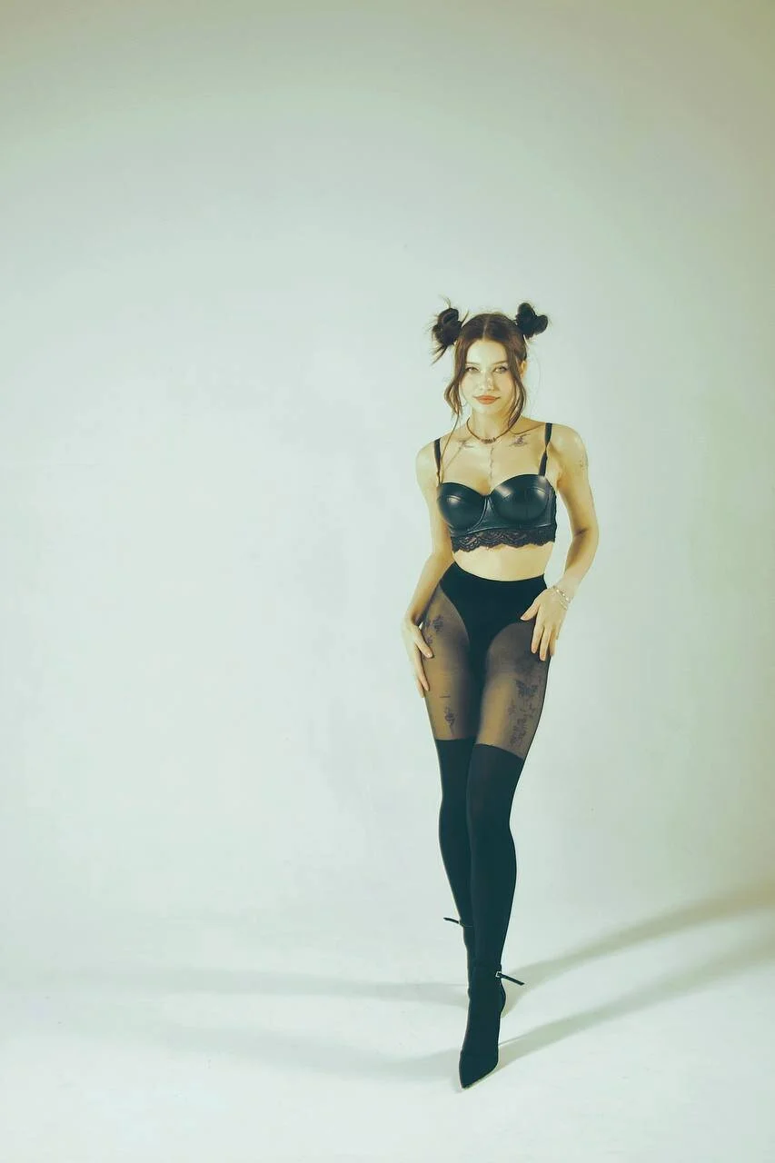 XXX Porn Photo of Nude YourOblivion 1