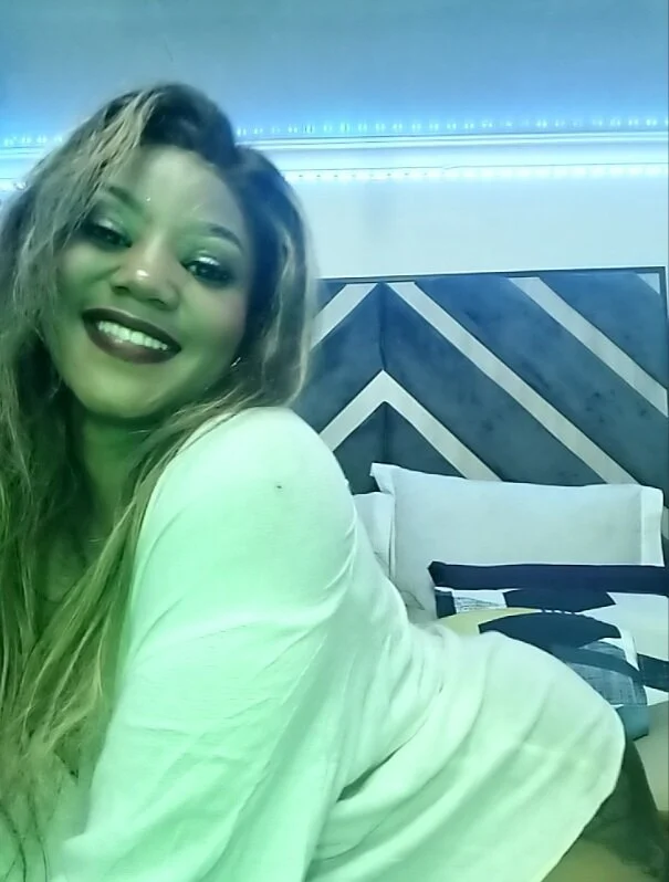 XXX Porn Photo of Nude Spotty_Coochie 12