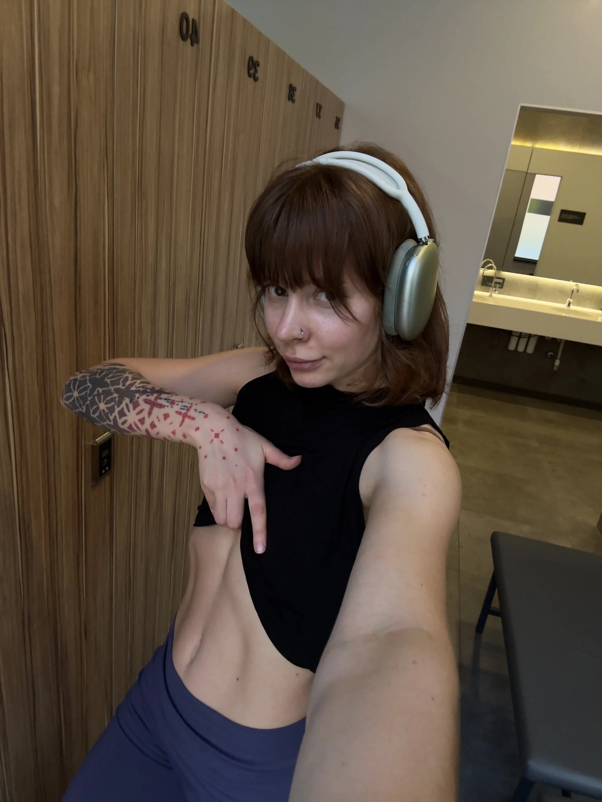 XXX Porn Photo of Nude Oopsfoxy 383