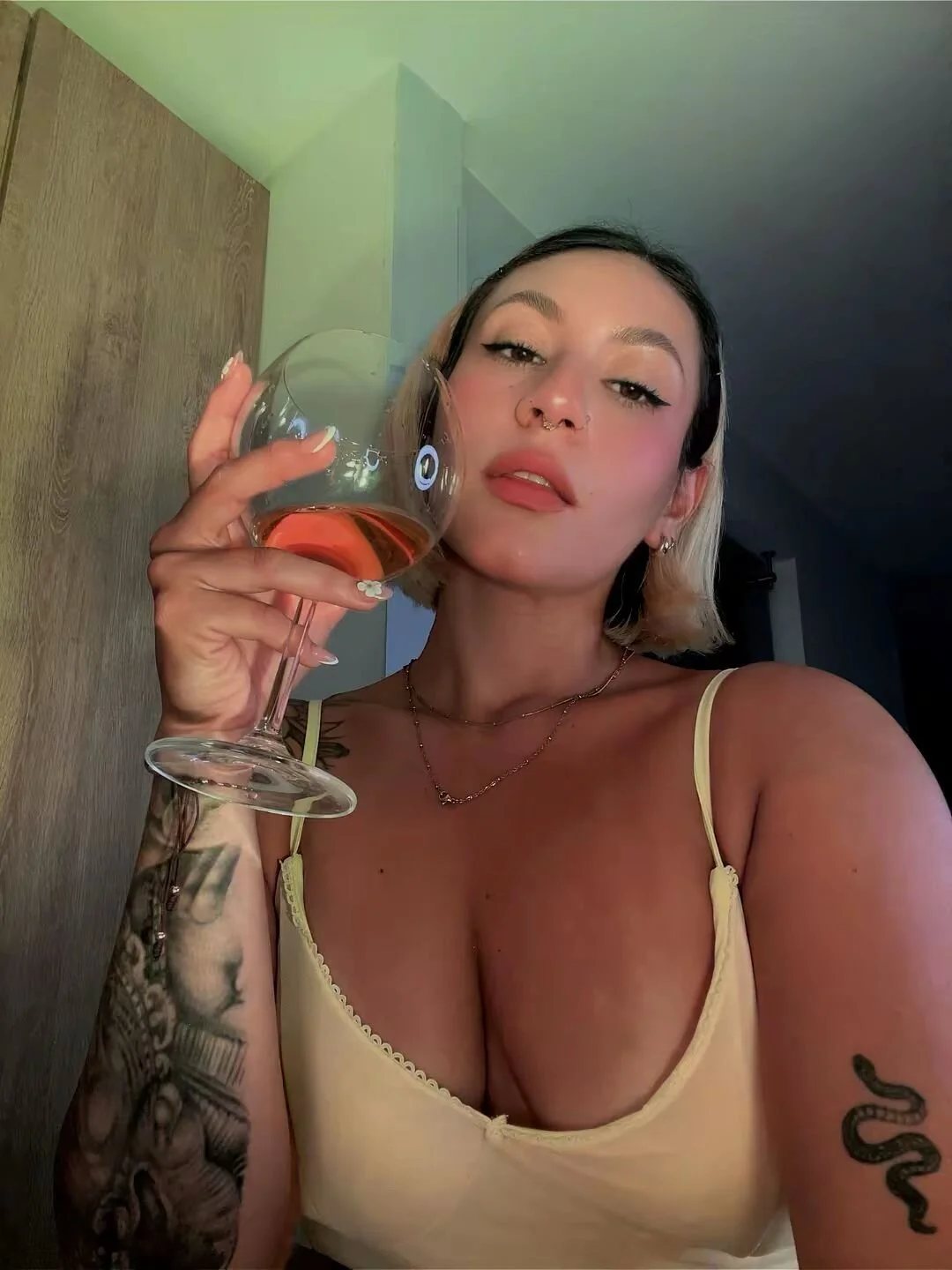 XXX Porn Photo of Nude Emily_robertss 171