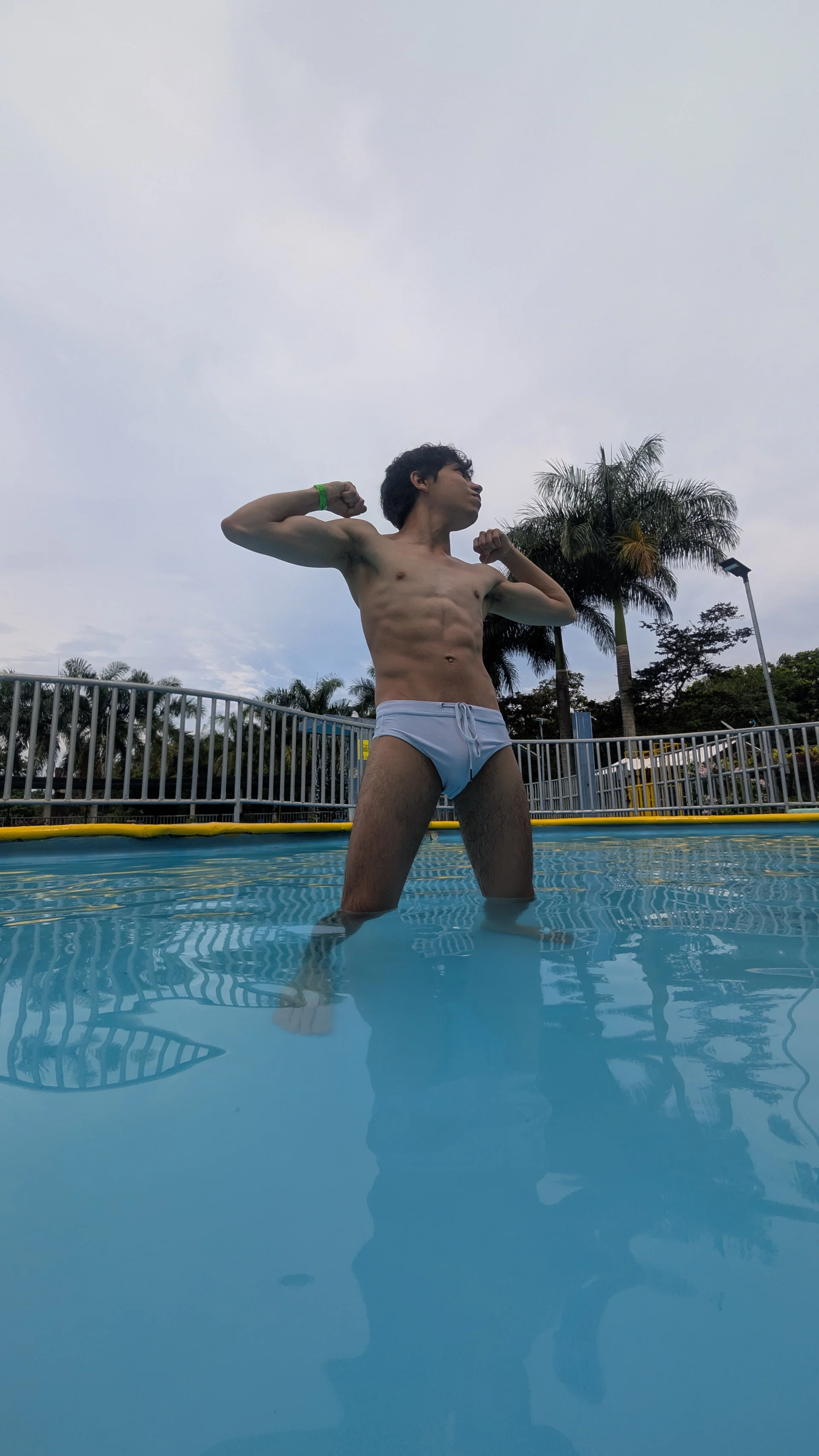 XXX Porn Photo of Nude Neo_Twink 88