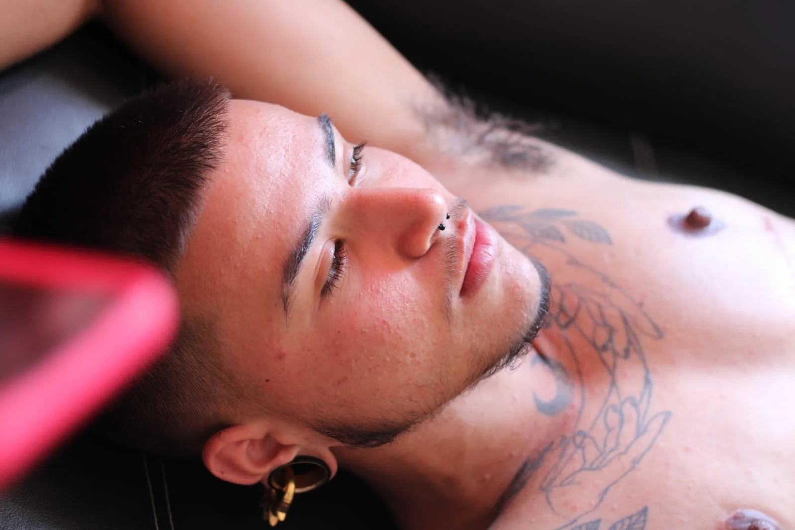 XXX Porn Photo of Nude ftmphilip_ 5