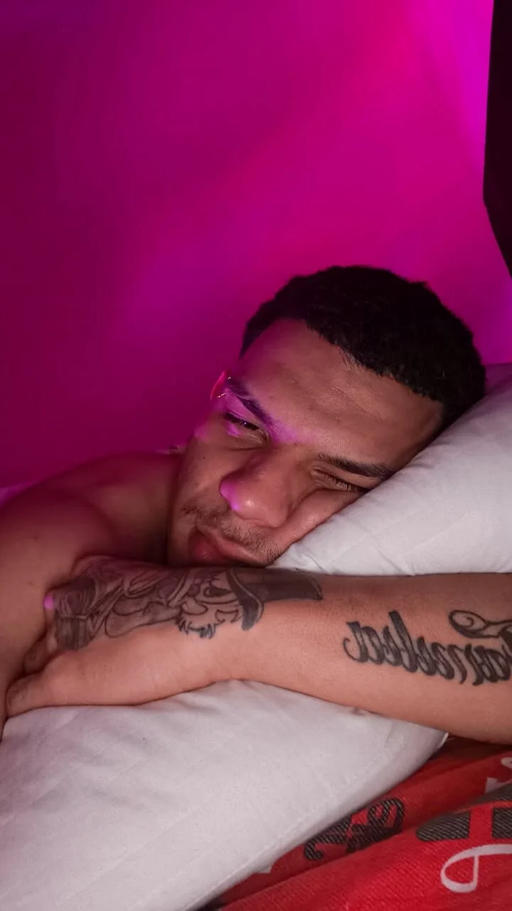 XXX Porn Photo of Nude ethanchamo 9