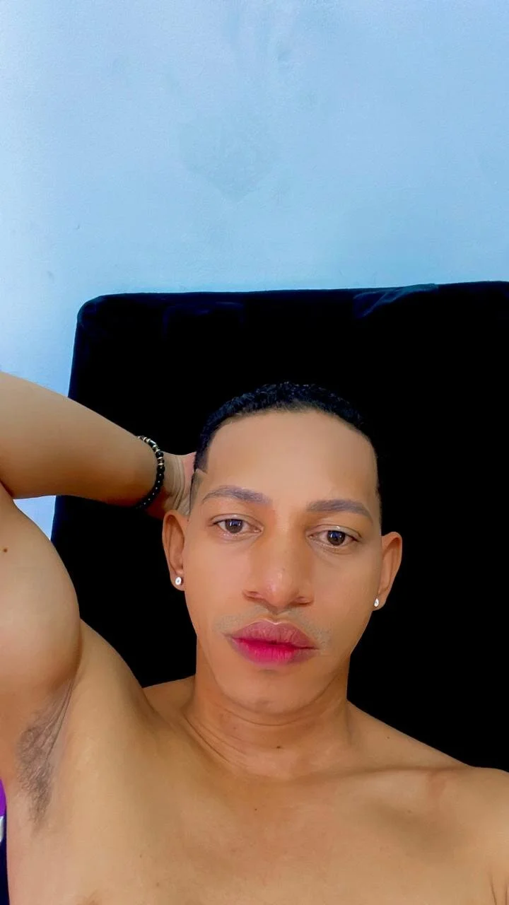 XXX Porn Photo of Nude bigcock_bum22 2