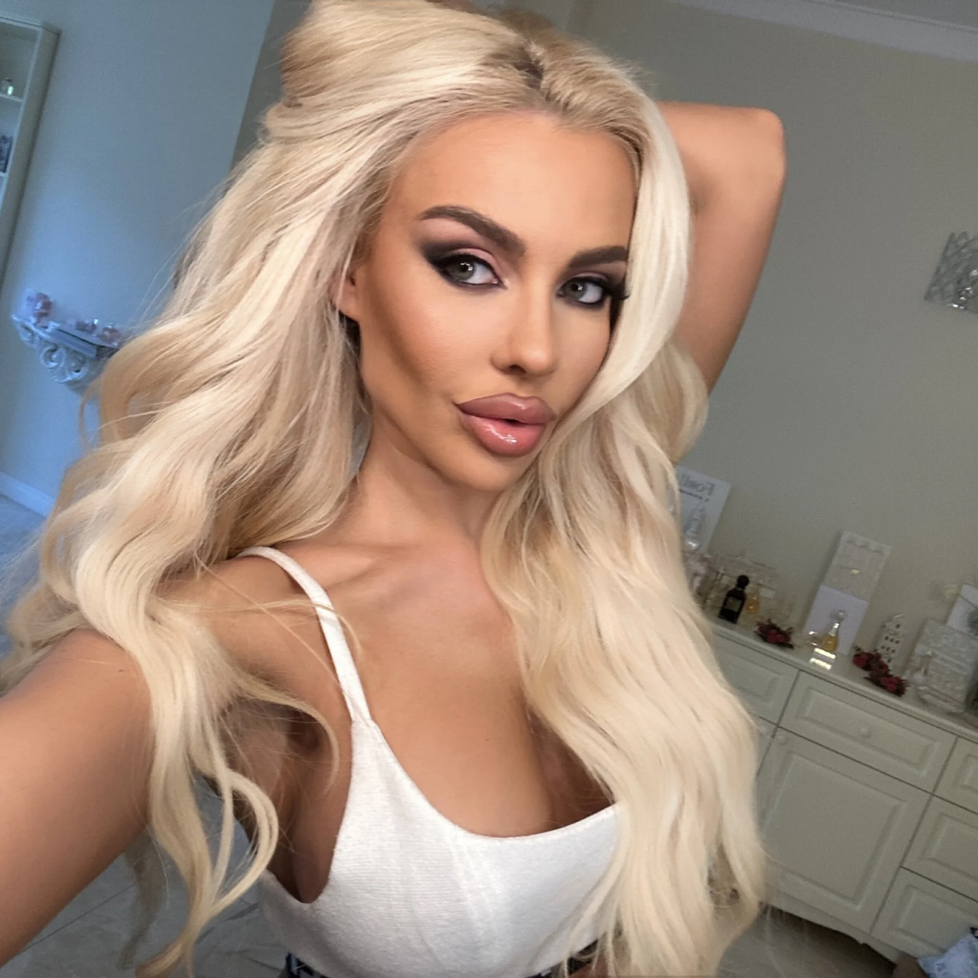 XXX Porn Photo of Nude Roshana16 53