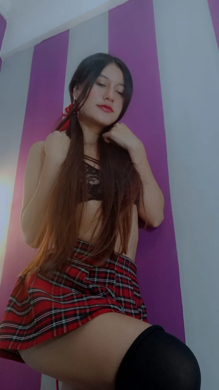 XXX Porn Photo of Nude paulinasaeEnz 13