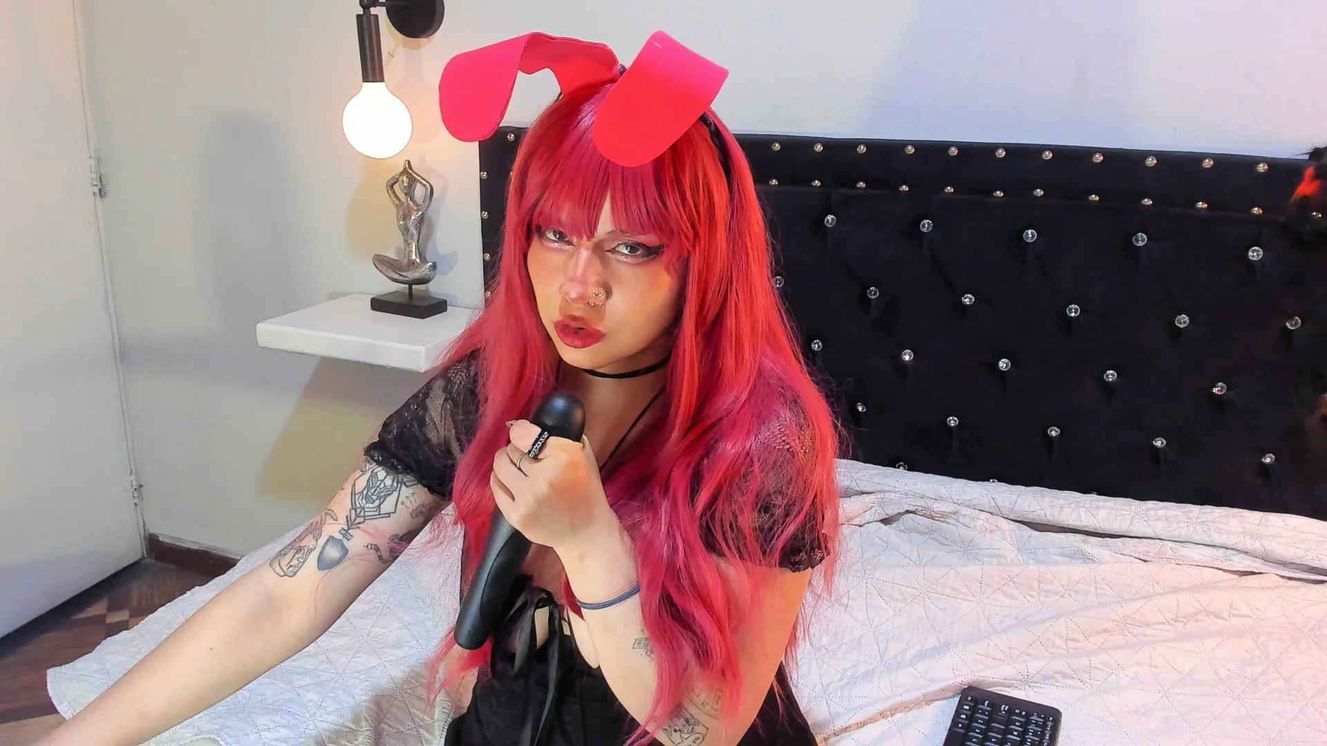 XXX Porn Photo of Nude hey_noraly 5