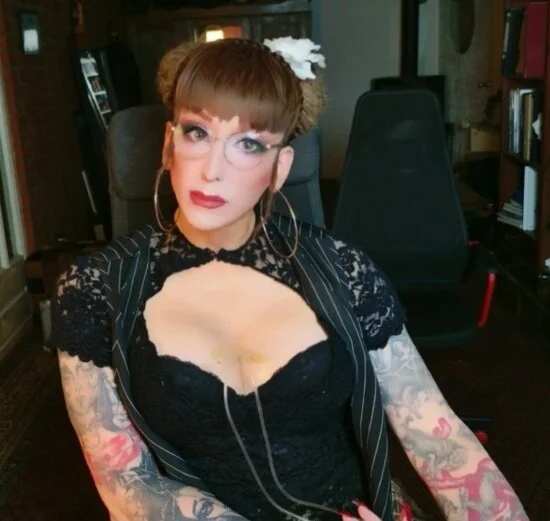 XXX Porn Photo of Nude MaxiEmily 4