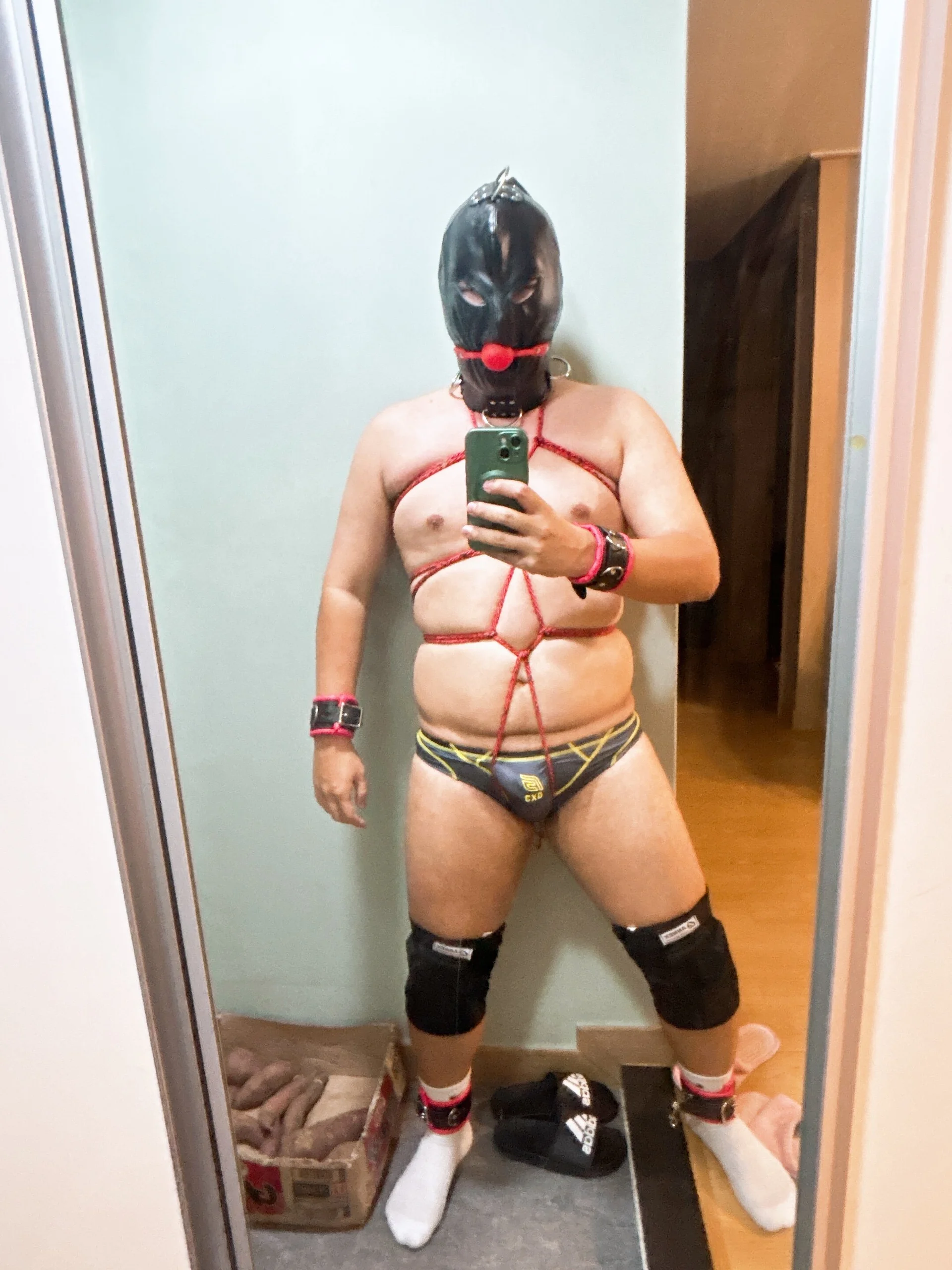 XXX Porn Photo of Nude wolfdogwip 12