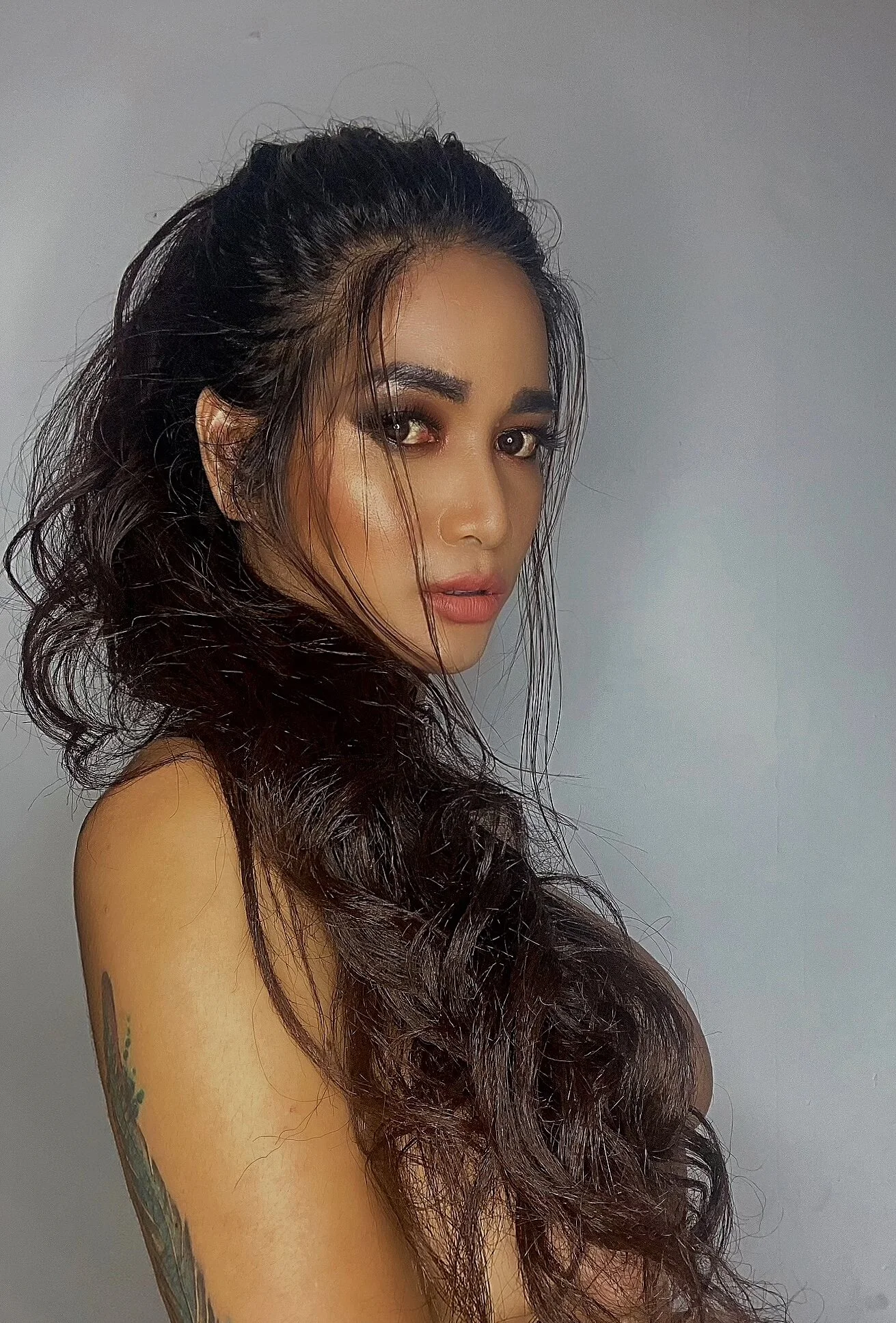 XXX Porn Photo of Nude Johannah_khalifa 9
