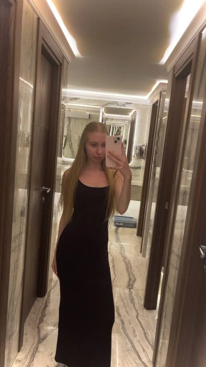 XXX Porn Photo of Nude Alina_Blonde 6