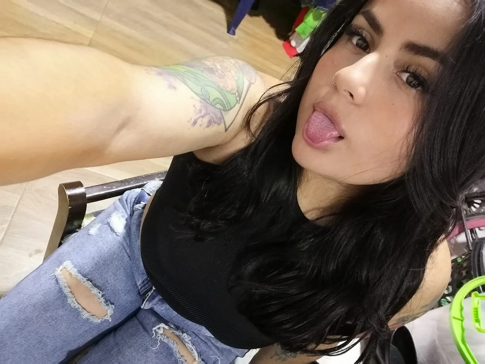 XXX Porn Photo of Nude VanneCute1 22