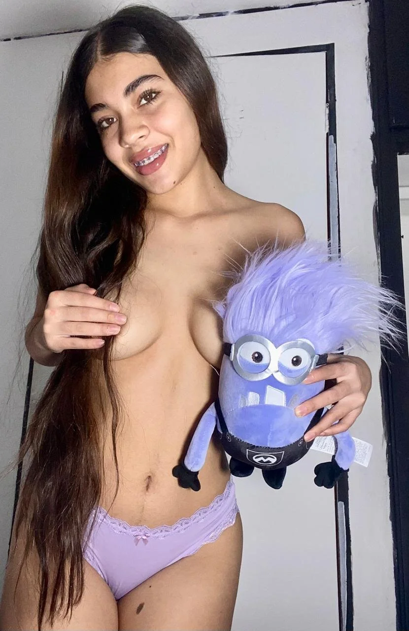 XXX Porn Photo of Nude jilary__clinton 8