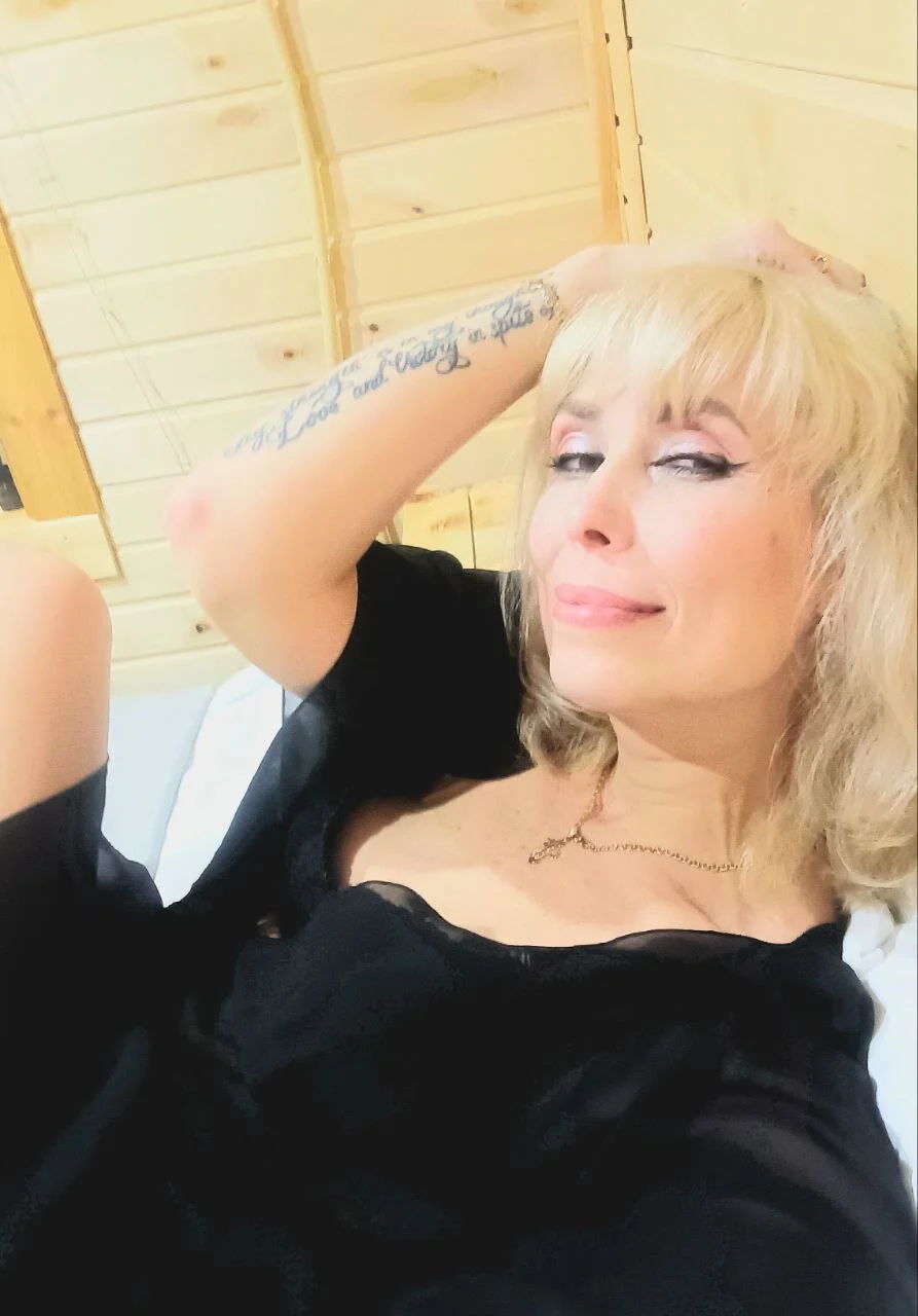 XXX Porn Photo of Nude LadyMargo888 55