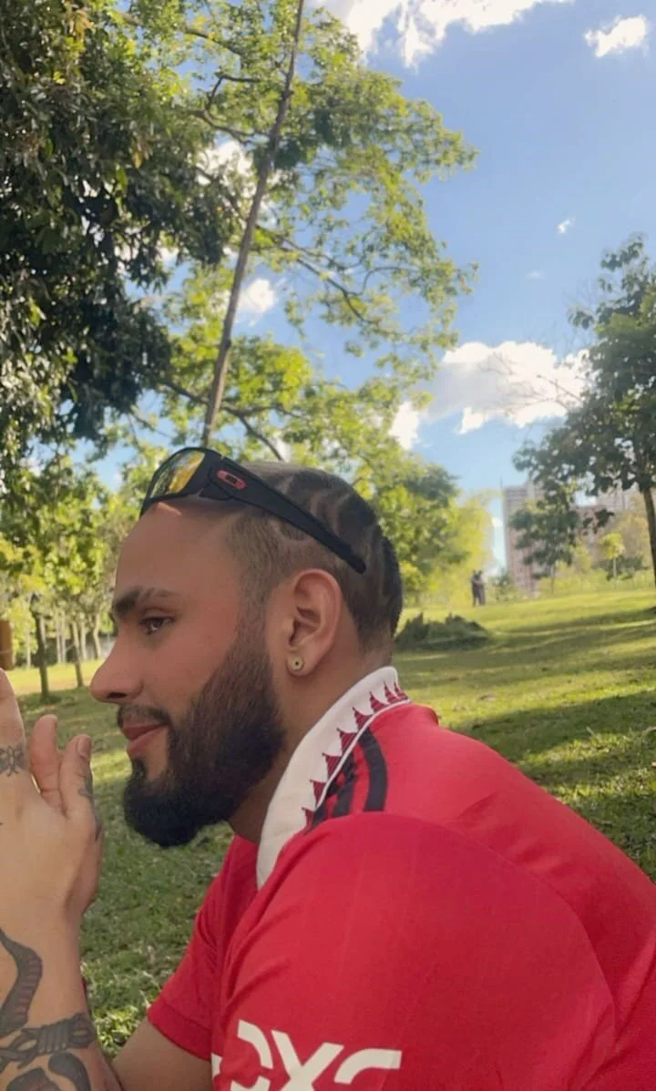 XXX Porn Photo of Nude samir_music 6