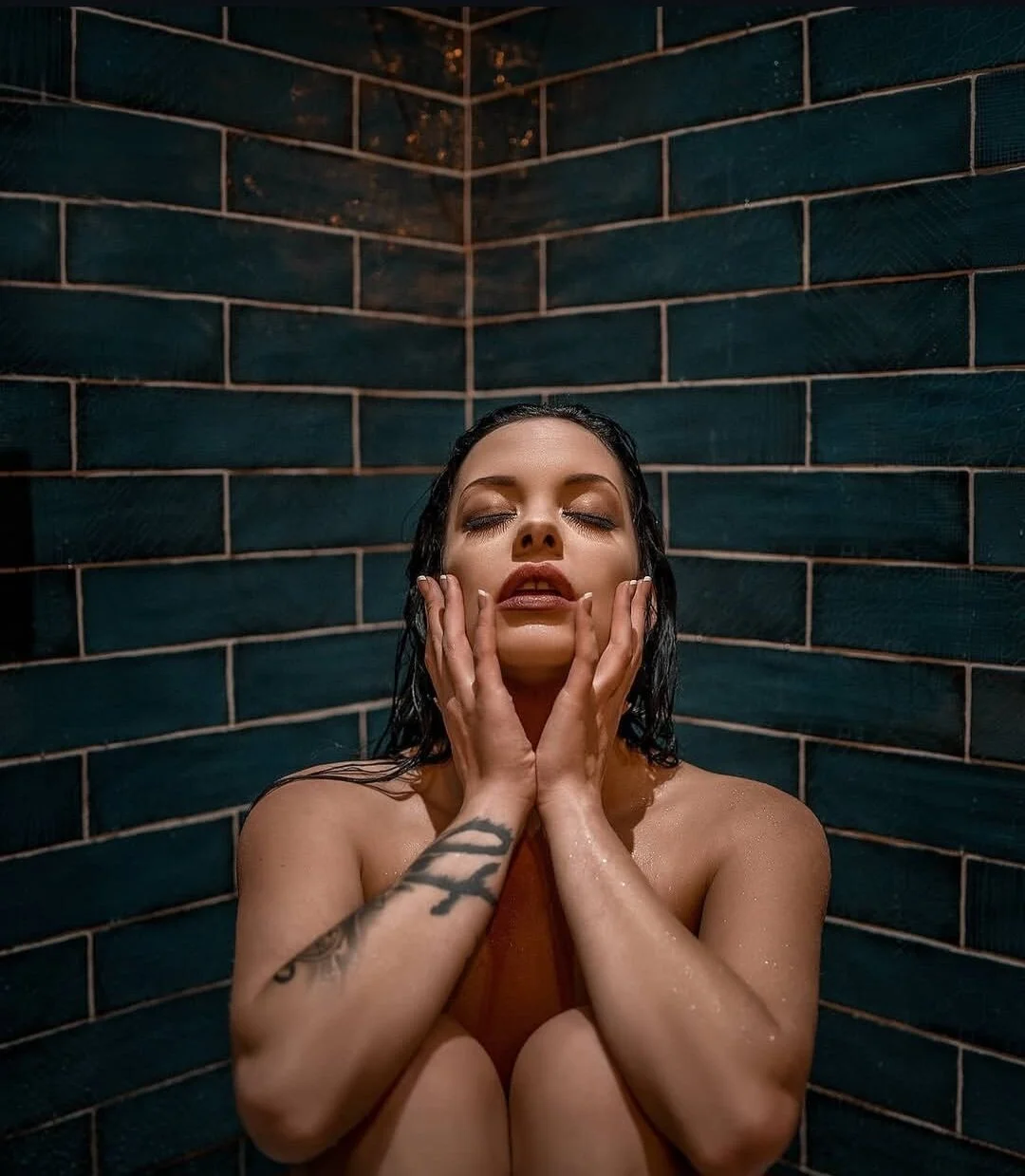 XXX Porn Photo of Nude LilliLowexox 10