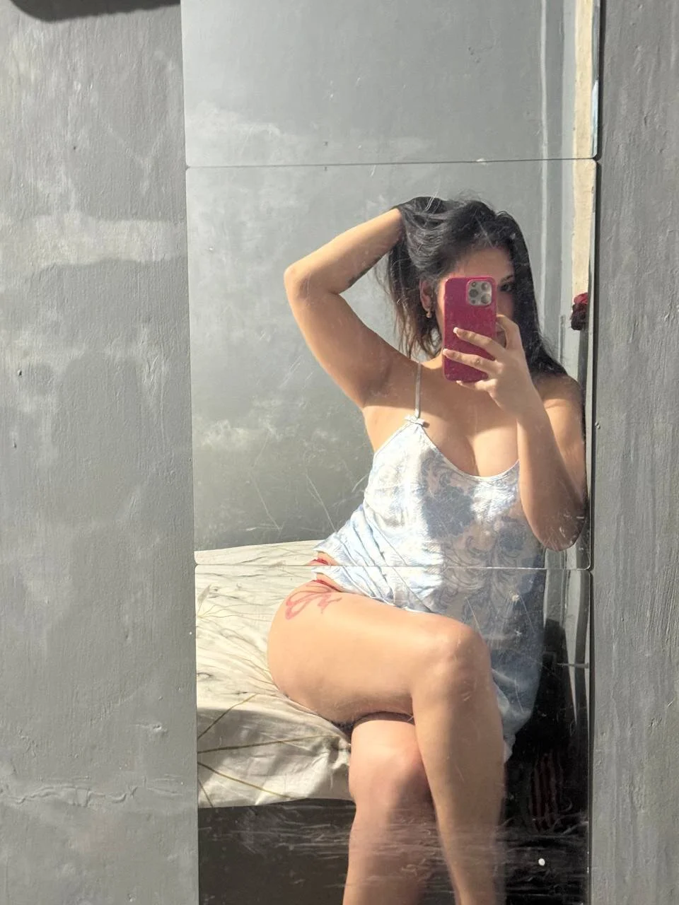 XXX Porn Photo of Nude VikkiBessel 5