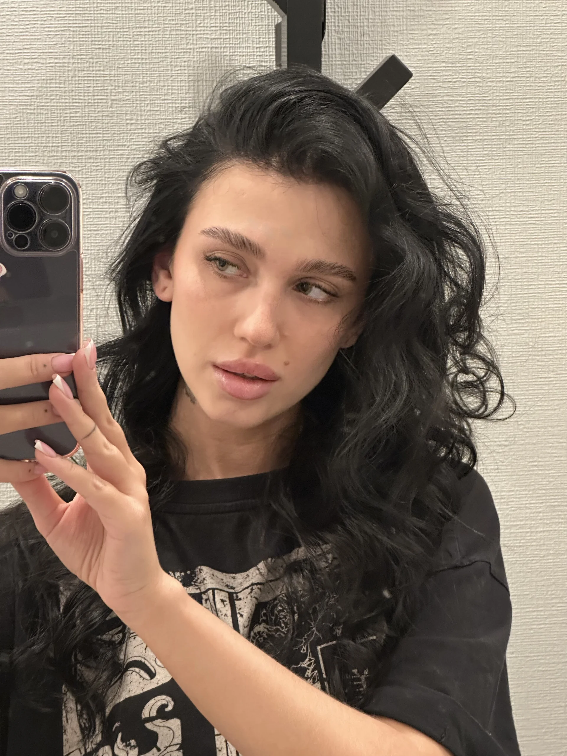 XXX Porn Photo of Nude KaceyLogoleo 3