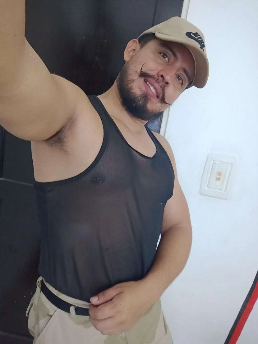 XXX Porn Photo of Nude KalethBigDick 355