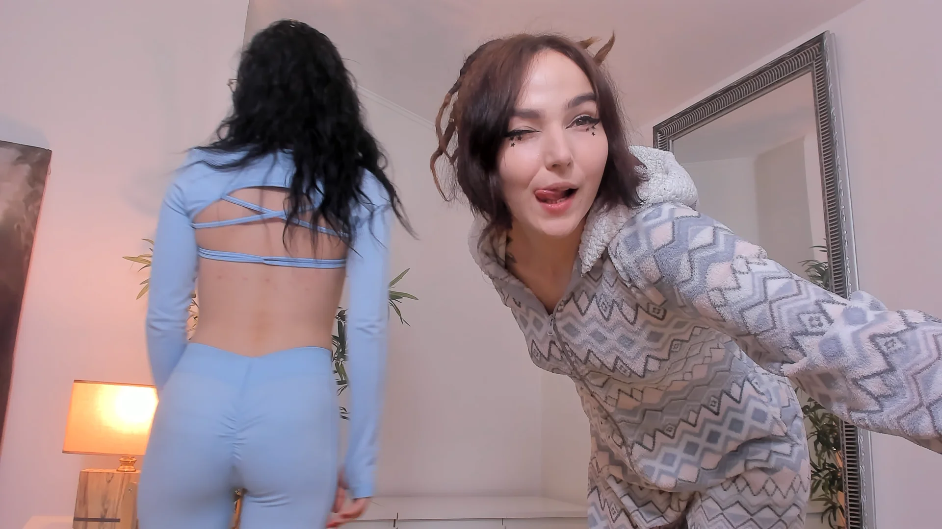 XXX Porn Photo of Nude mira0_0 1