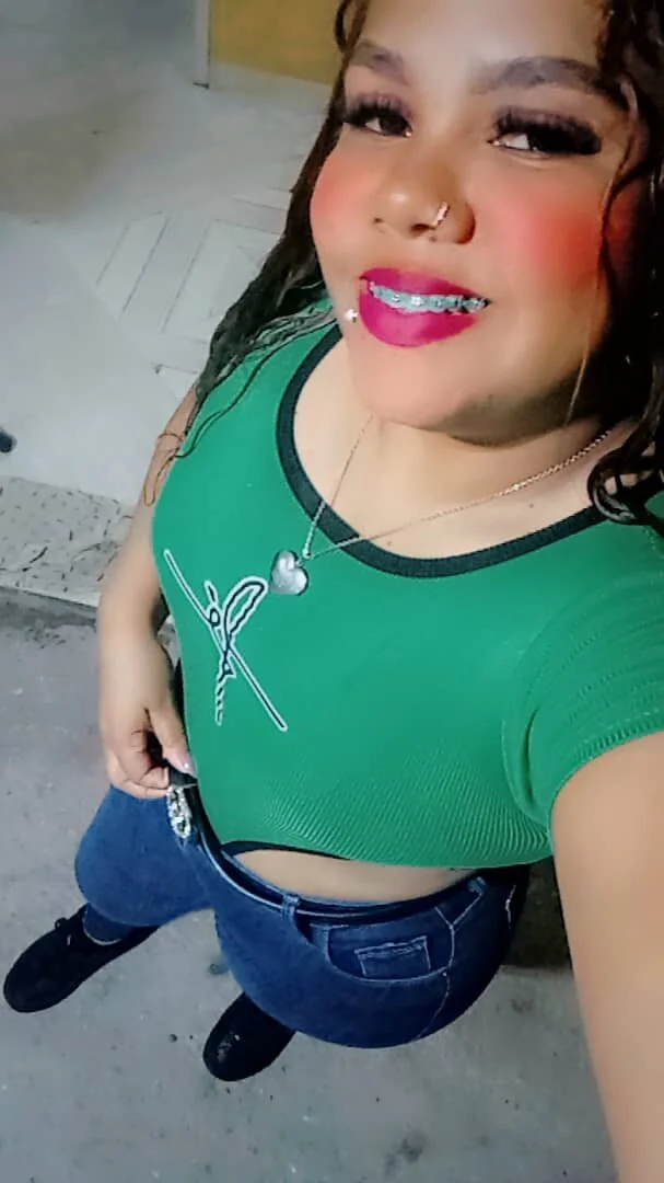 XXX Porn Photo of Nude luciHornyGIRL 1