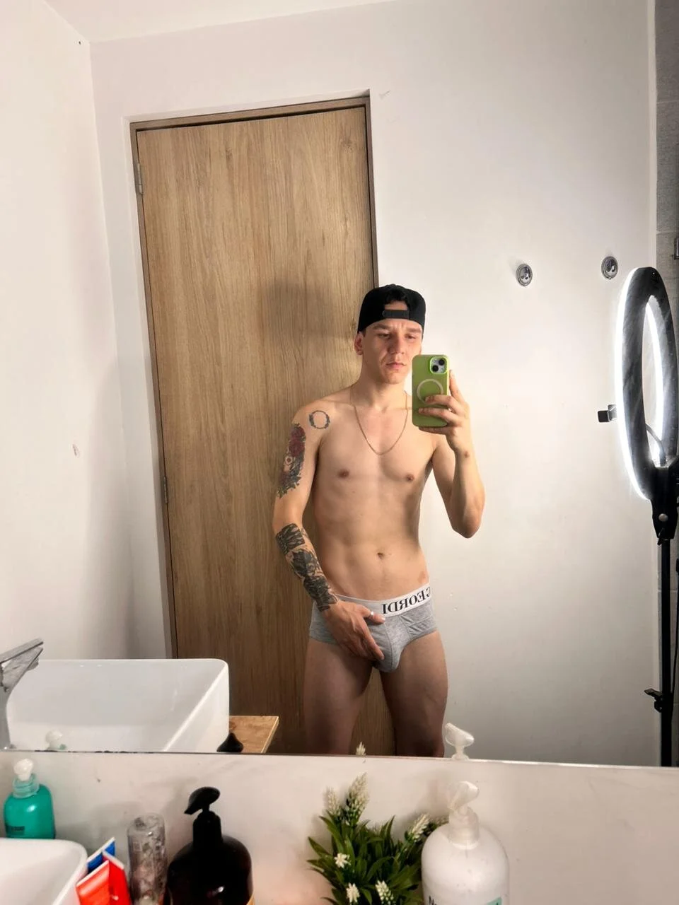 XXX Porn Photo of Nude thecloudsboy_ff 2