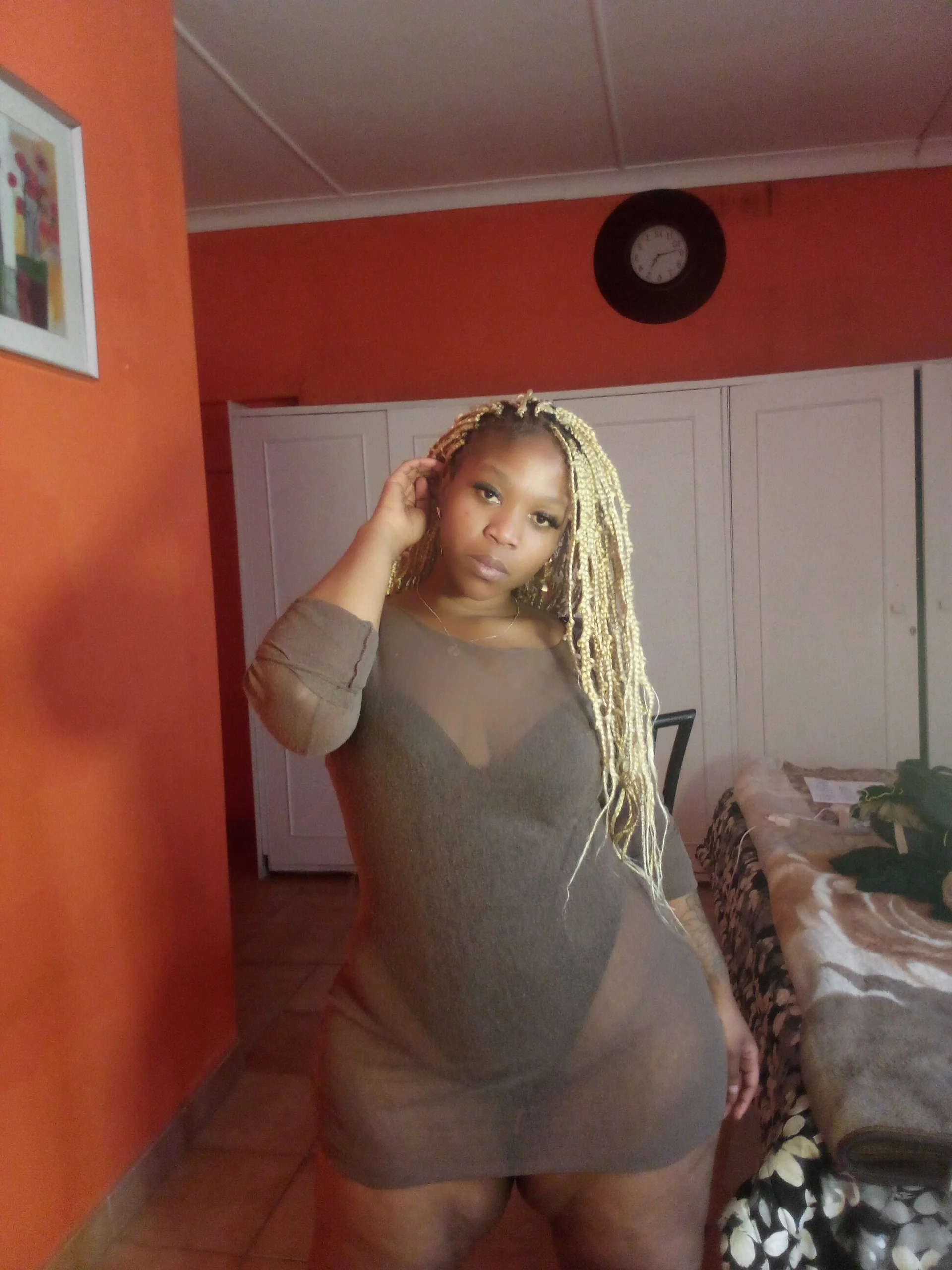 XXX Porn Photo of Nude GoldenPussyXOXO 3