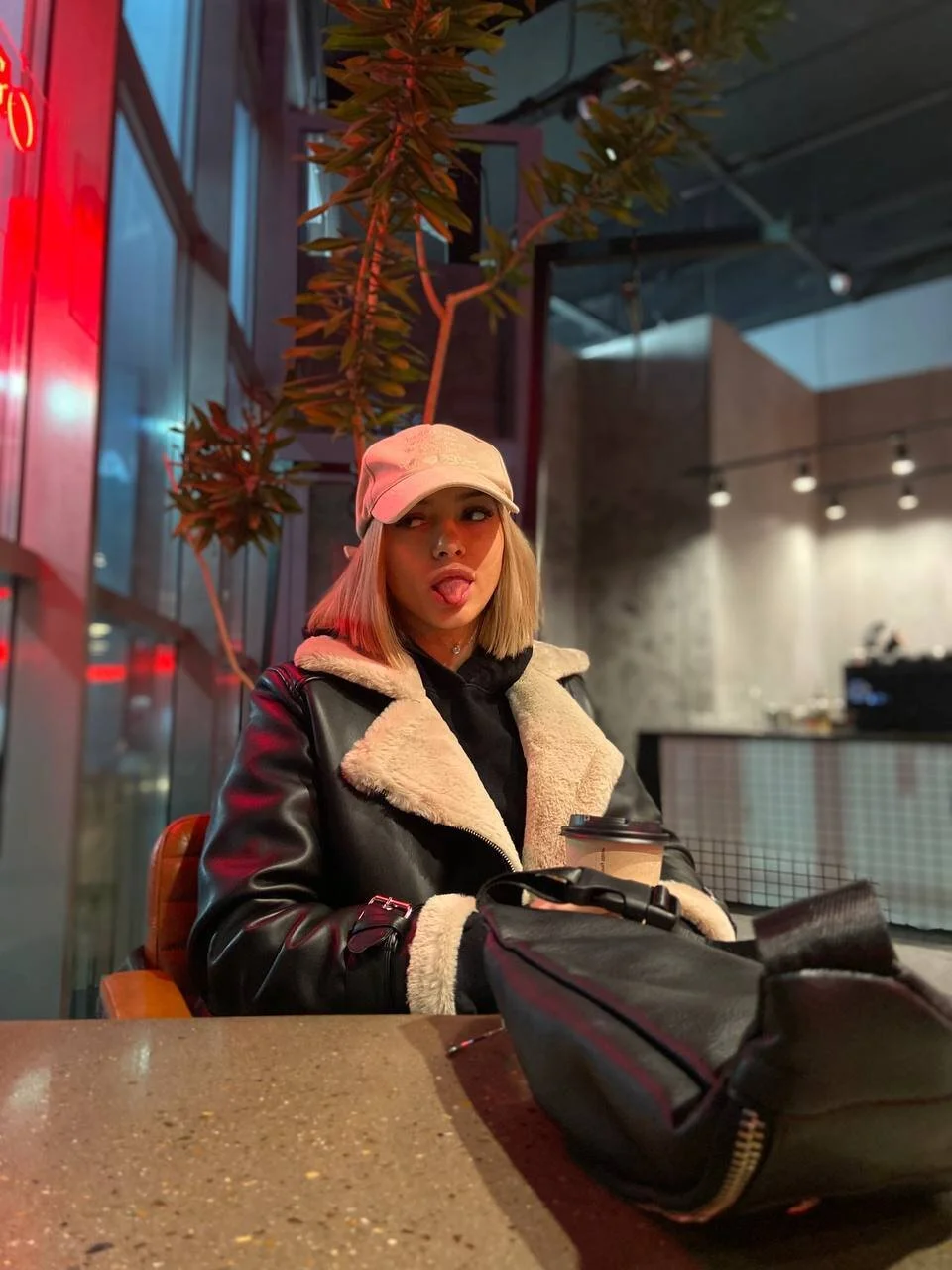 XXX Porn Photo of Nude KateDolphin 18