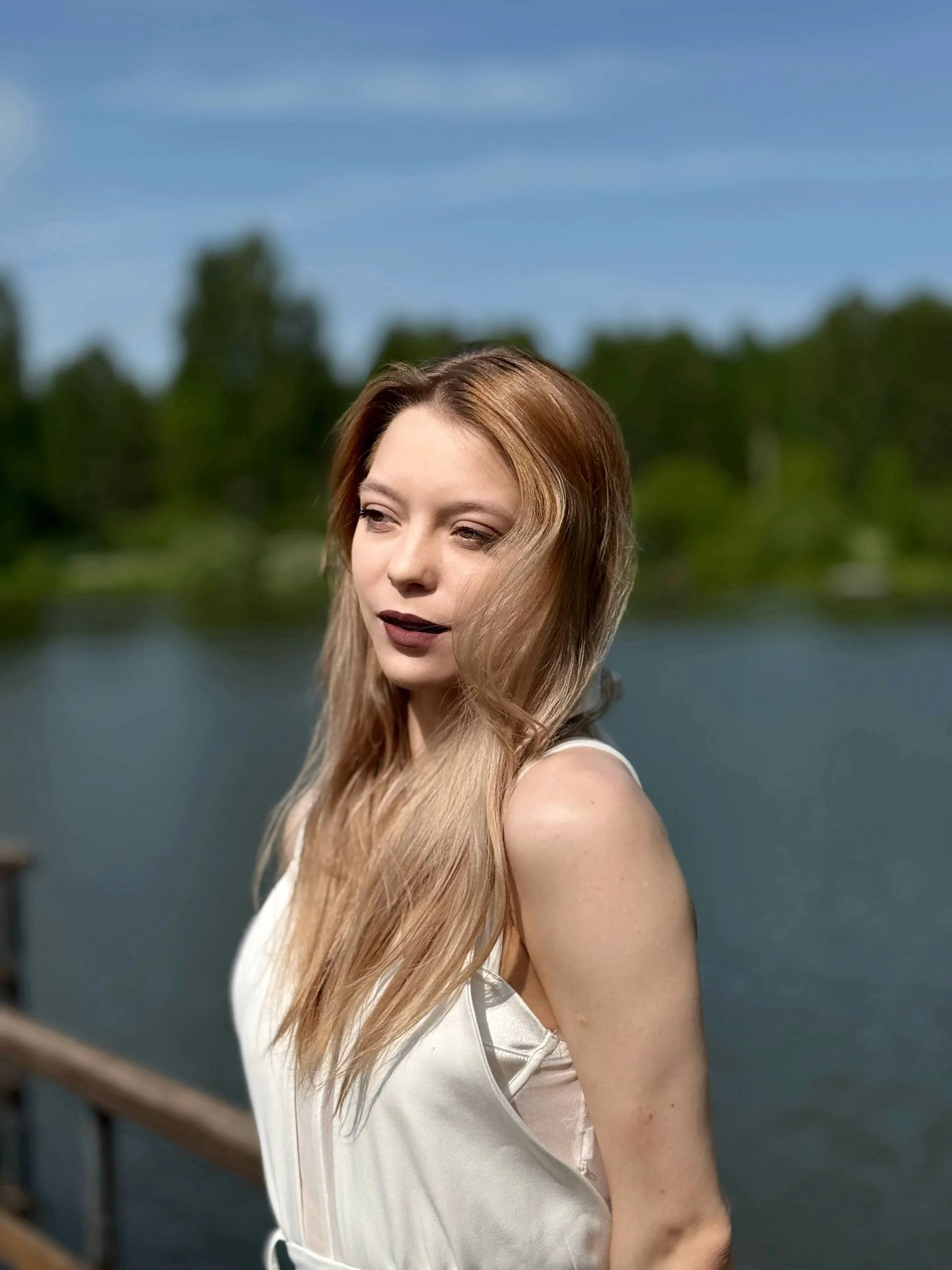 XXX Porn Photo of Nude EmilieLong 9