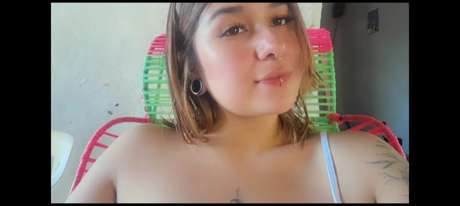 XXX Porn Photo of Nude Megan_And_Kratos 3