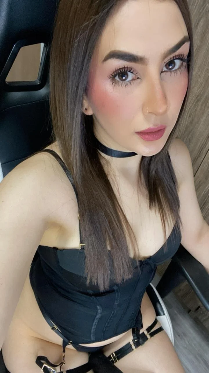 XXX Porn Photo of Nude isabella_sea_ 11
