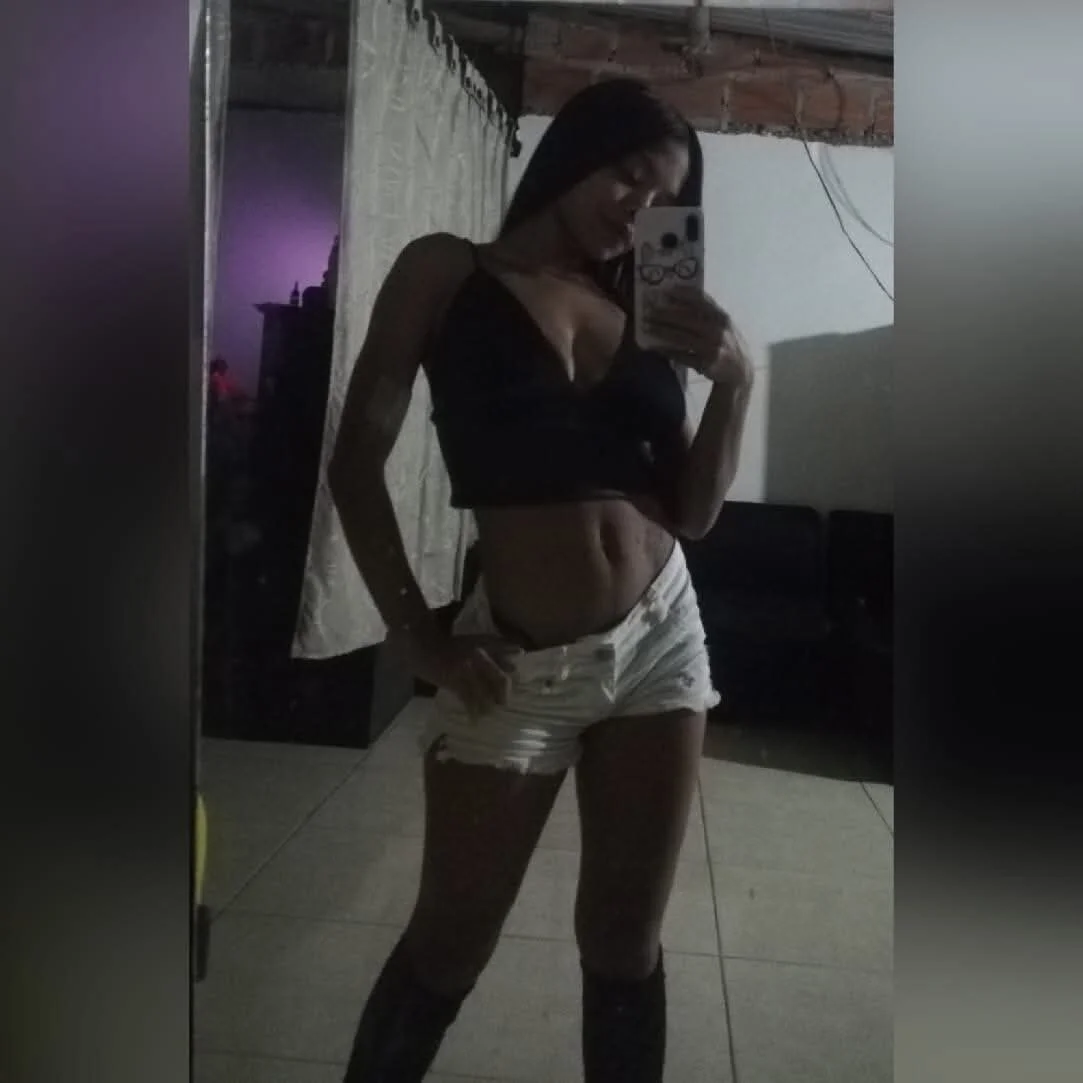 XXX Porn Photo of Nude Milly5squirt 16