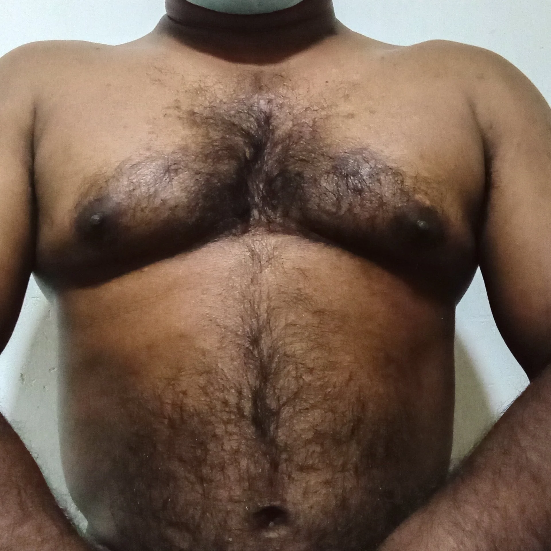 XXX Porn Photo of Nude Hiptonos 1