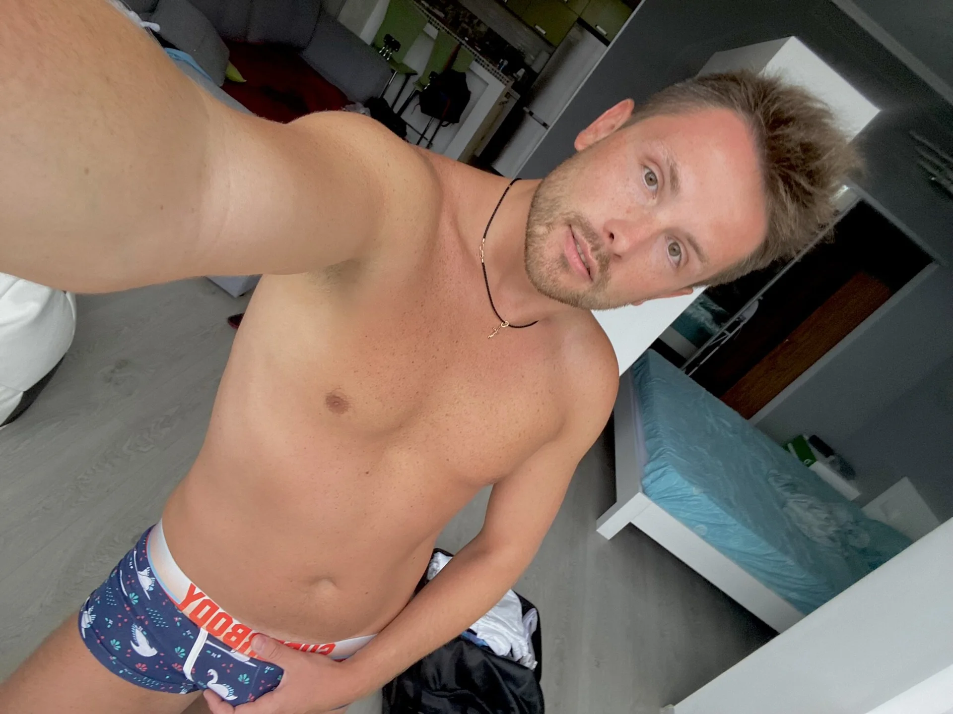 XXX Porn Photo of Nude MartinBrandon 44